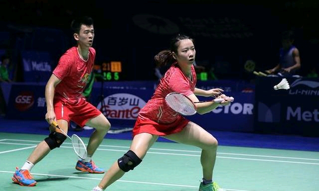 更因为他们 更因为他们