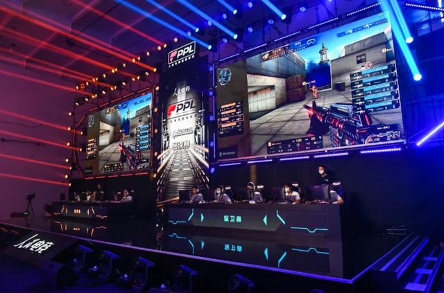 中在少数队 中在少数队